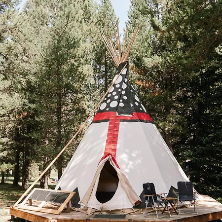 Starlight Retreat Yellowstone Island Park Exterior photo